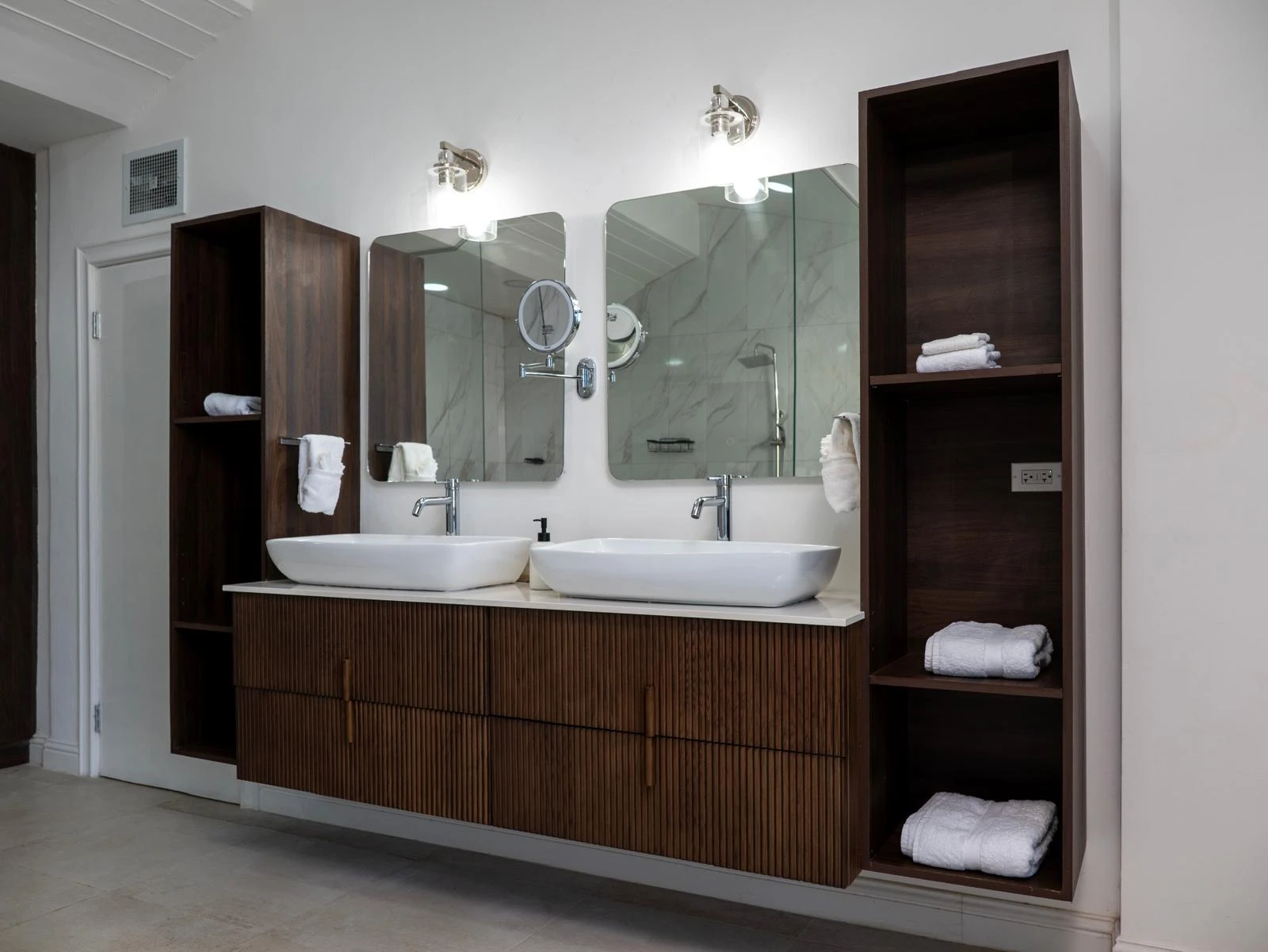 Master Oceanview Suite - View 4