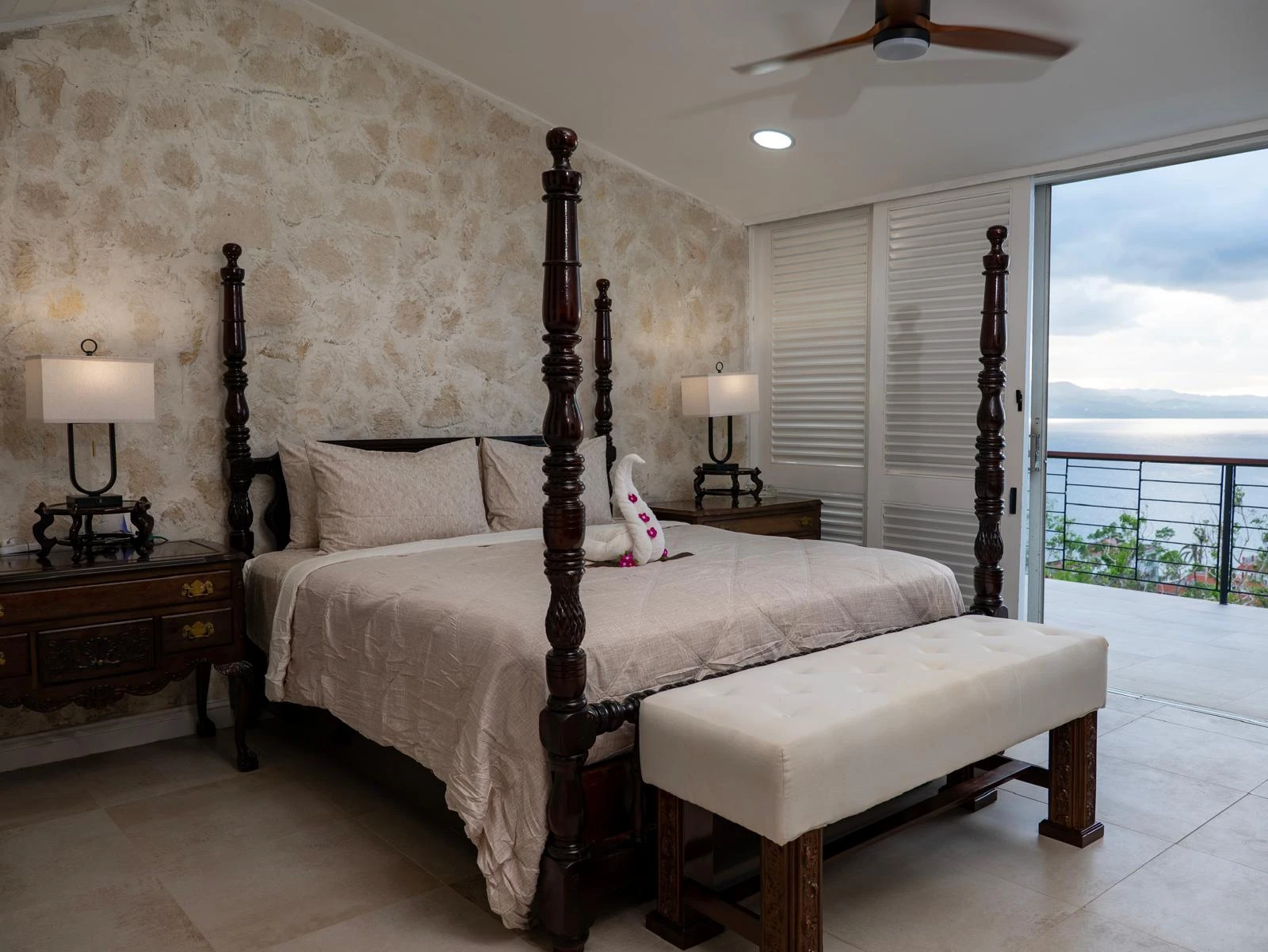 Master Oceanview Suite
